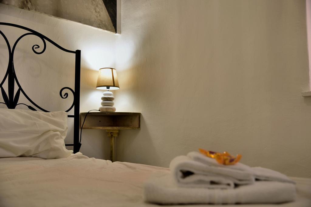 Real Teatro Umberto I Bed and Breakfast Palermo Eksteriør billede