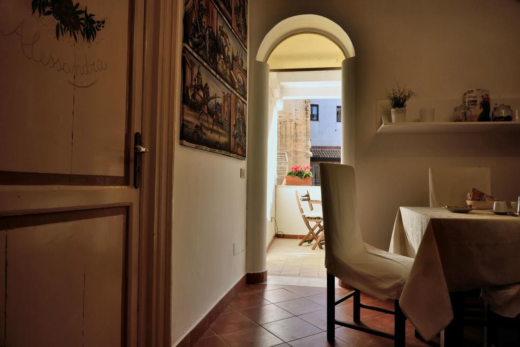 Real Teatro Umberto I Bed and Breakfast Palermo Eksteriør billede